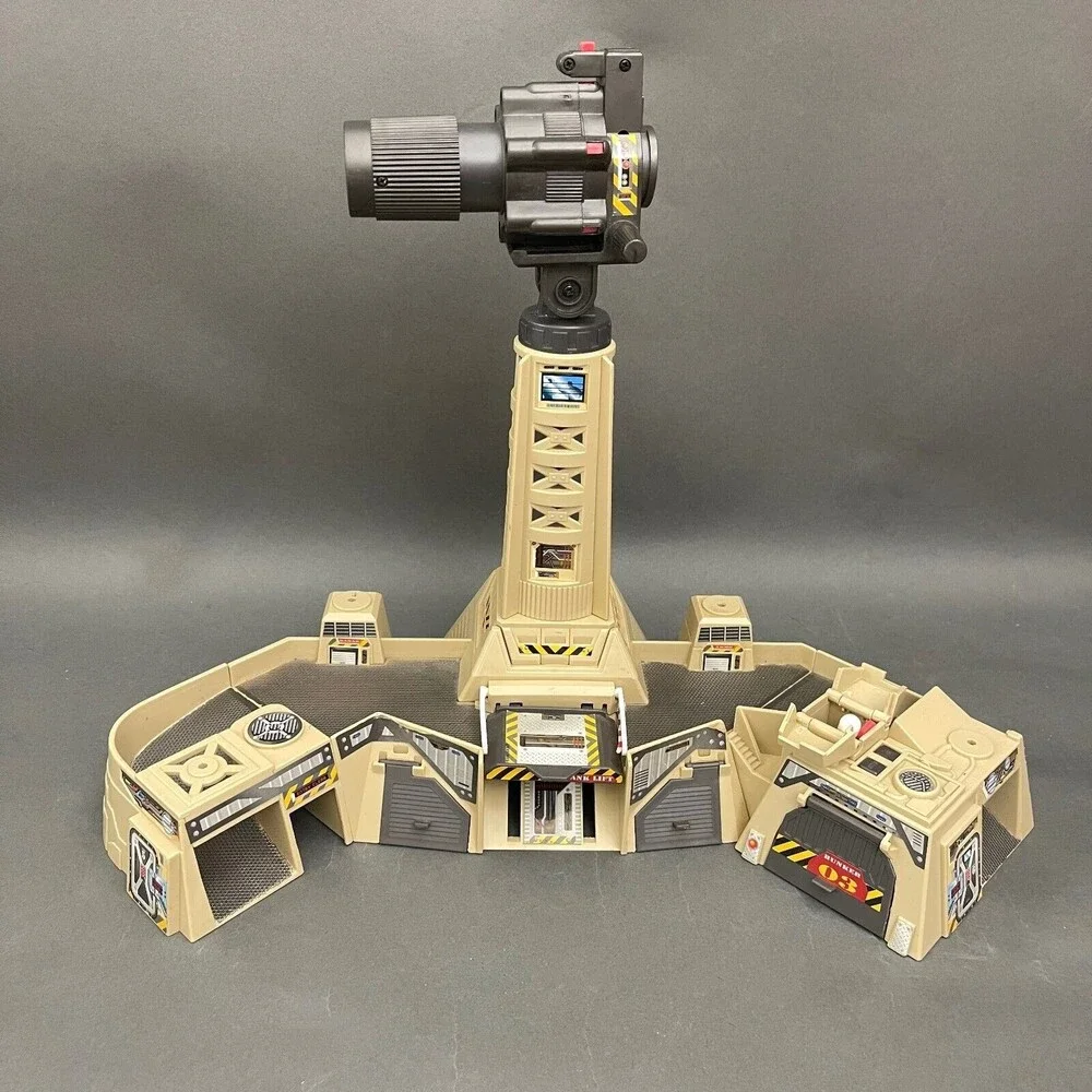 1995 Lewis Galoob Micro Machines Military Zones Light Tower Toy Replacement Part